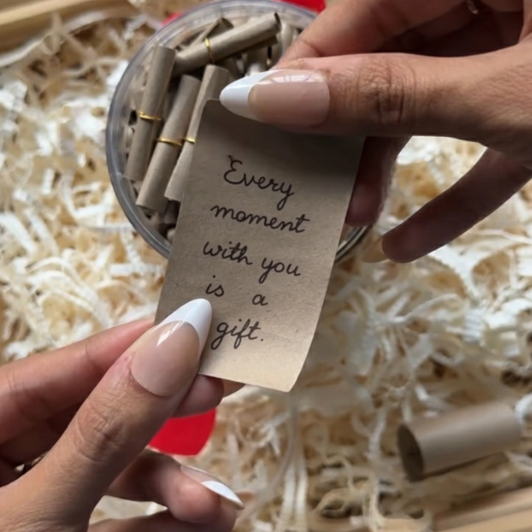 ✨ 365 Reasons of Love – Message Jar Gift