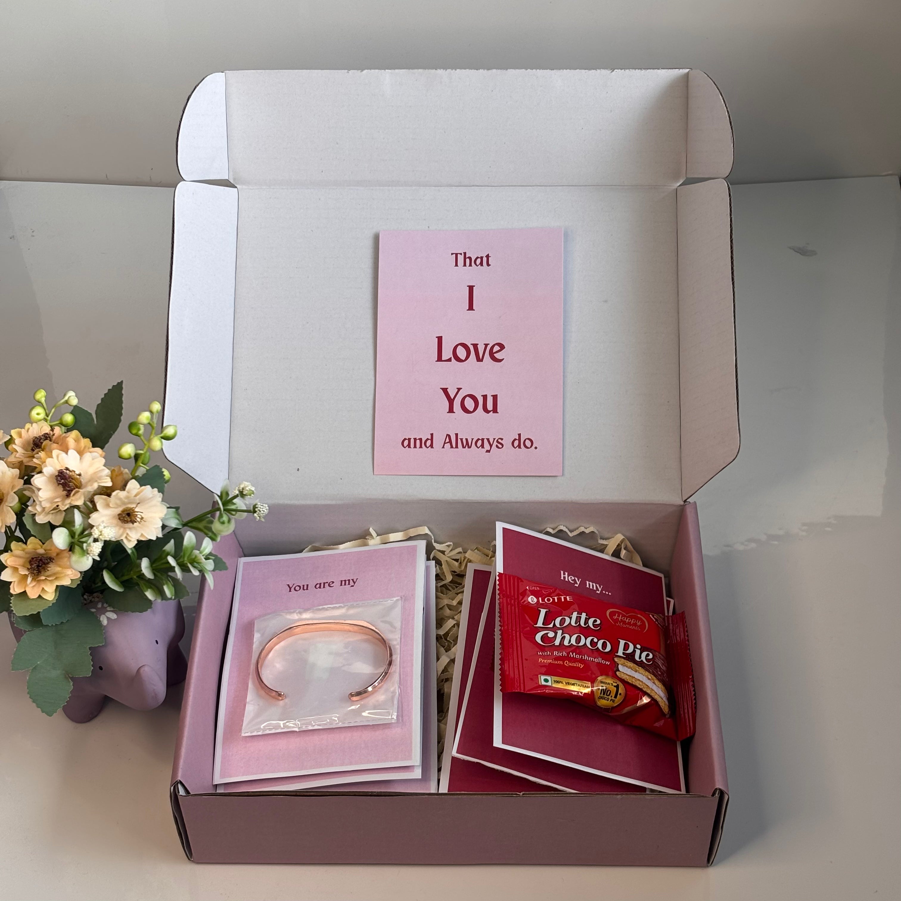 Pasandida Aurat Letter Box 2.0